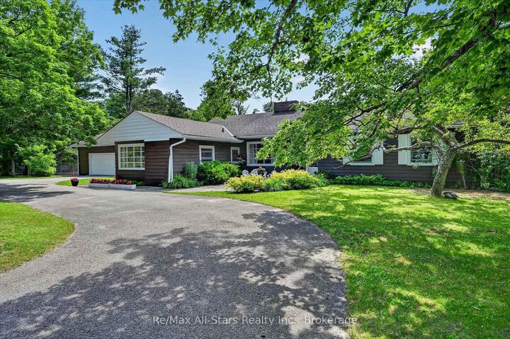 Property Photo: 85 Grandy Road ON K0M 1K0