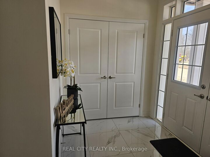 Property Photo: 6 Sherrill Avenue ON N3V 0C3
