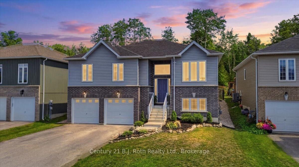 Property Photo: 27 Ralph Dalton Boulevard ON L0K 2A0