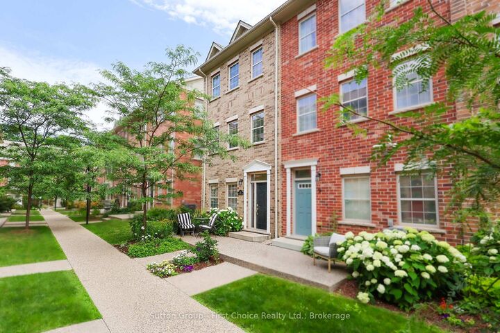 Property Photo: 11 John Russell Lane ON N2H 0B4