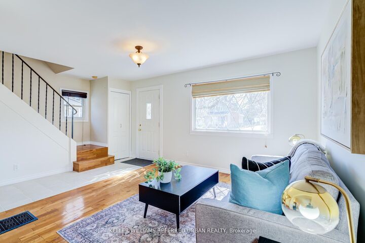 Photo de la propriété: 569 Masson Street ON L1G 5A2