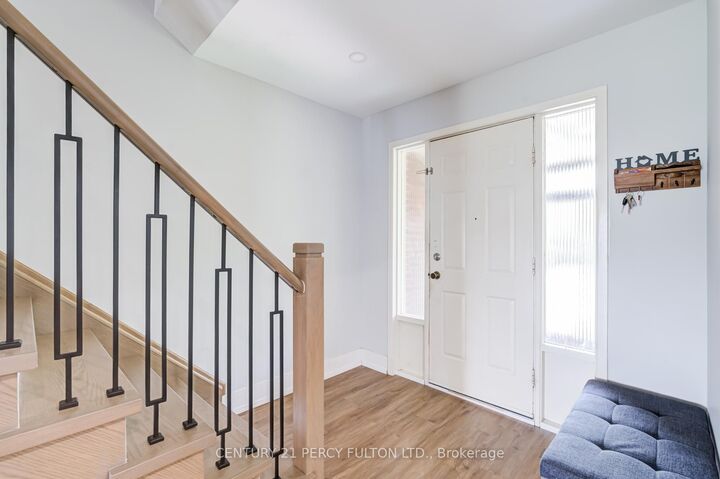 Property Photo:  79 Huntsmill Boulevard  ON M1W 2Z8 
