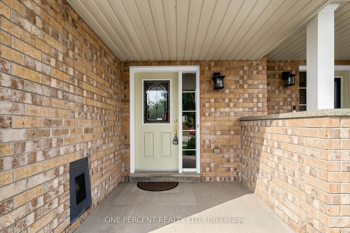 Property Photo: 1149 Ormond Drive ON L1K 0K5