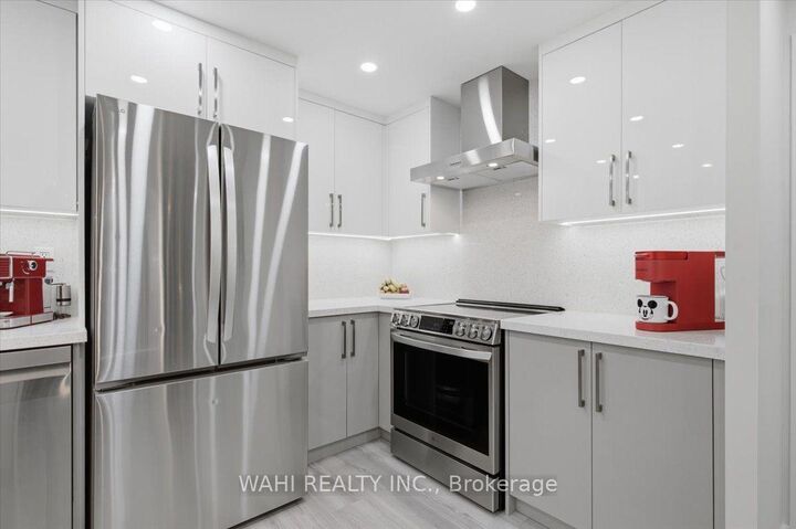 299 Mill Road 1003 — photo 1