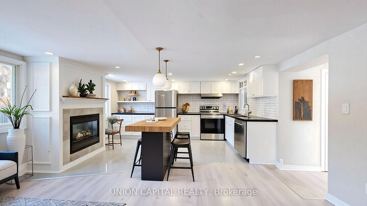 Property Photo: 27 Connor Drive ON L4A 2Z1