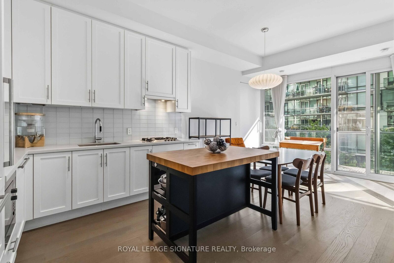 Property Photo: 29 Queens Quay E 518 ON M5E 0A4