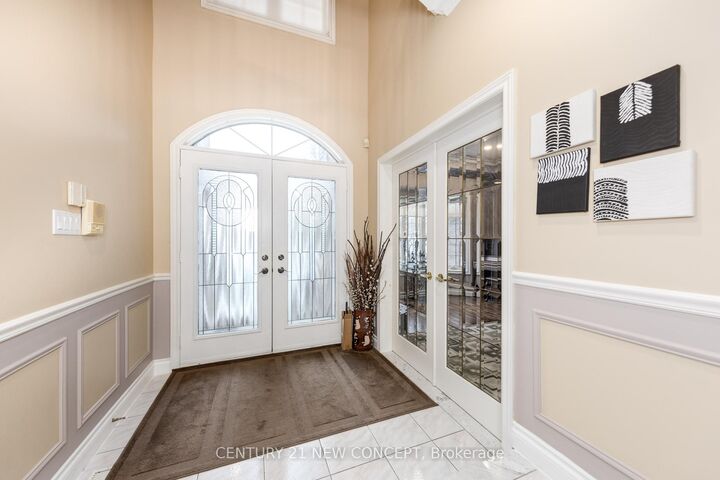Photo de la propriété:  38A Avonlea Place  ON L4B 3N8 