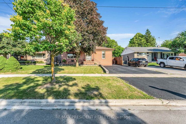 163 Prince Charles Drive — photo 1