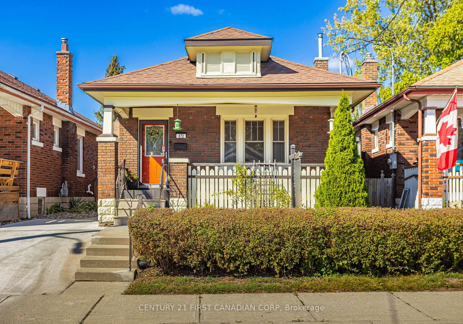 Property Photo: 872 Lovett Street ON N5Z 1N5