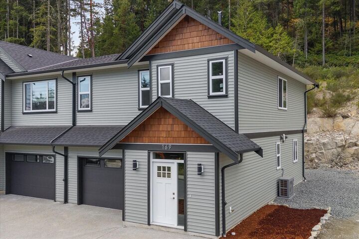 169 Hunter Way — photo 1