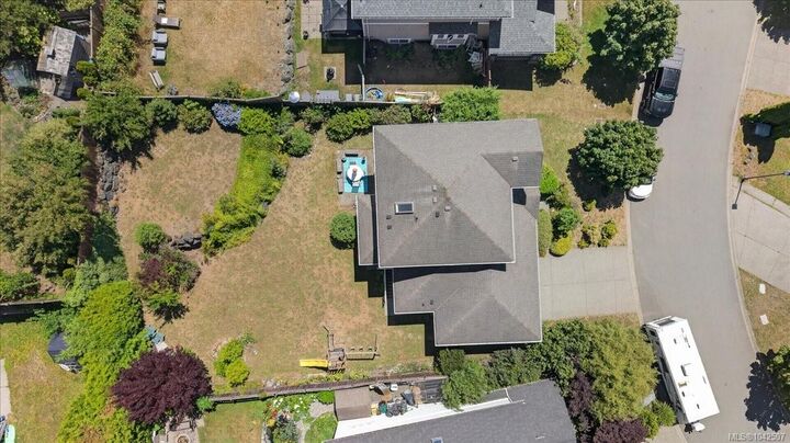 6524 Stonewood Dr — photo 1