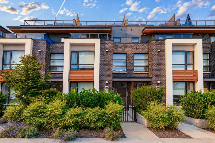 6085 Irmin Street 302 — photo 1
