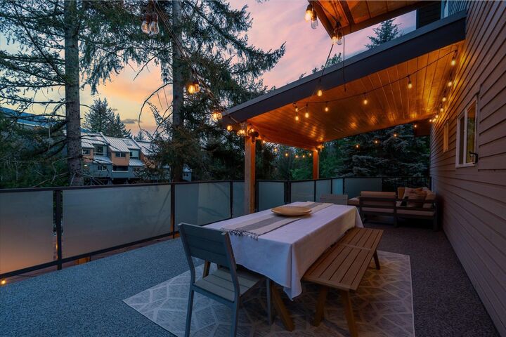 Property Photo: 2323 Aspen Court BC V8E 0A6