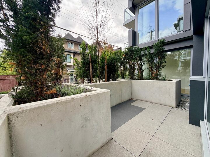 Property Photo:  8120 Oak Street  BC V6P 0N2 