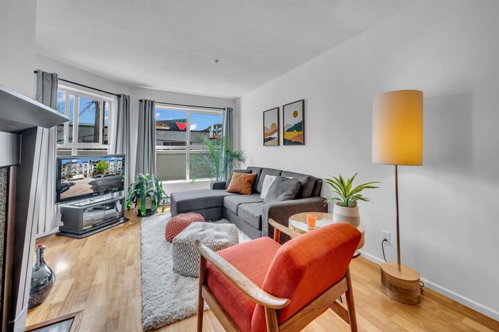 Property Photo:  511 W 7th Avenue 206  BC V5Z 4R2 