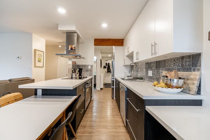 Property Photo:  36 E 14th Avenue 213  BC V5T 4C9 