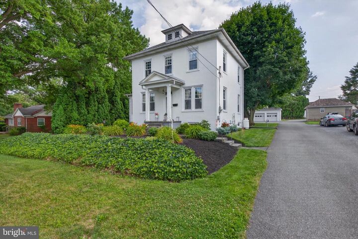 Property Photo: 30 W Brandt Boulevard PA 17538