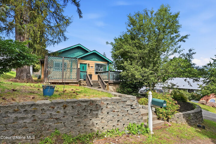 Property Photo: 333 S 6th St ID 83861