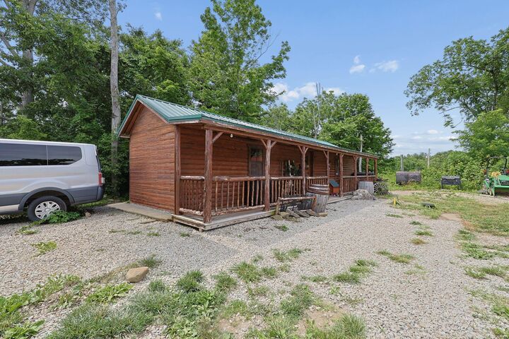 Property Photo: 7924 Township Road 390 SE OH 43730