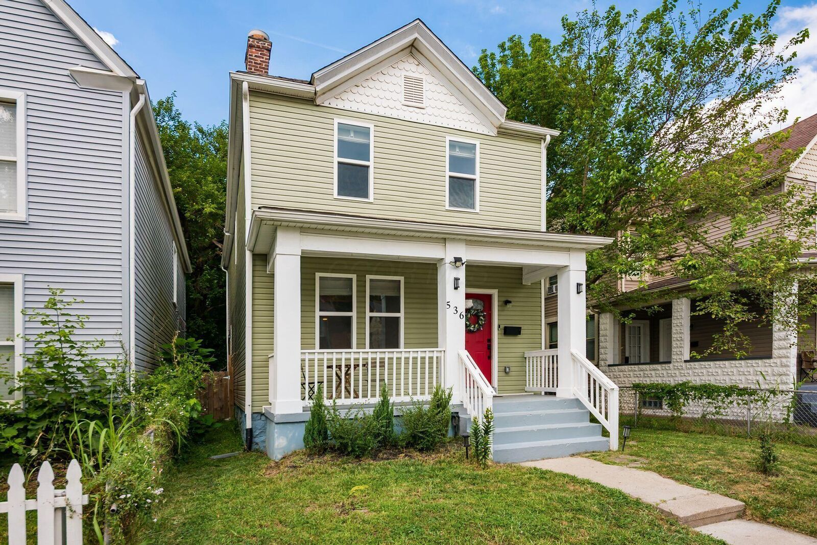 Property Photo: 536 Siebert Street OH 43206