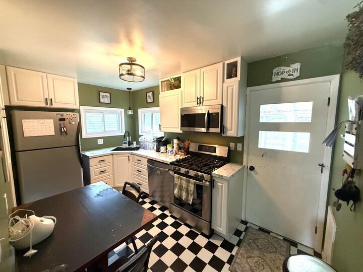 Property Photo: 553 Kibler Avenue OH 43055