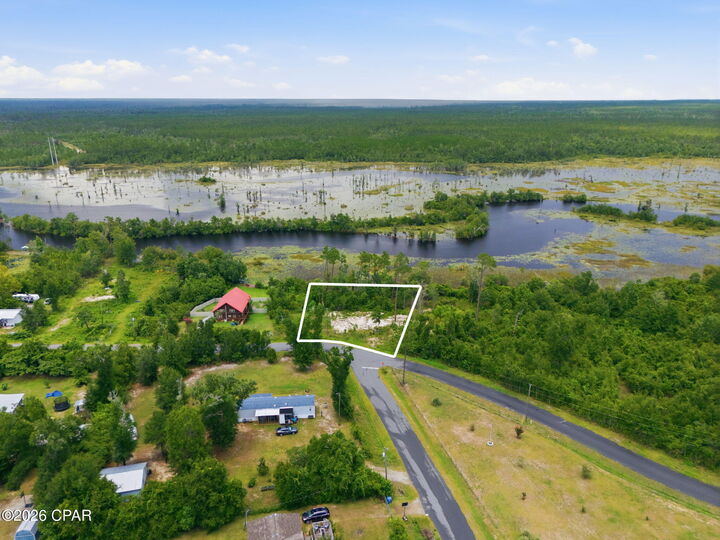 Property Photo:  9802 Creek Bank Drive  FL 32466 