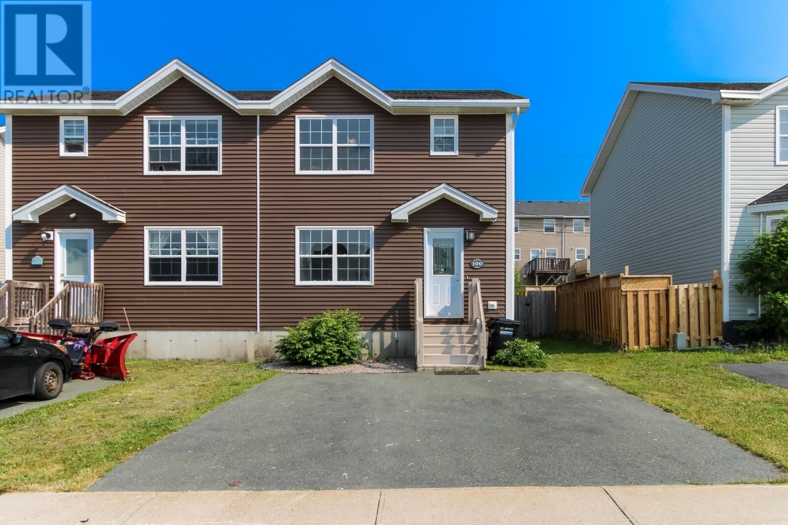 Property Photo: 100 Seaborn Street NL A1B 5E5