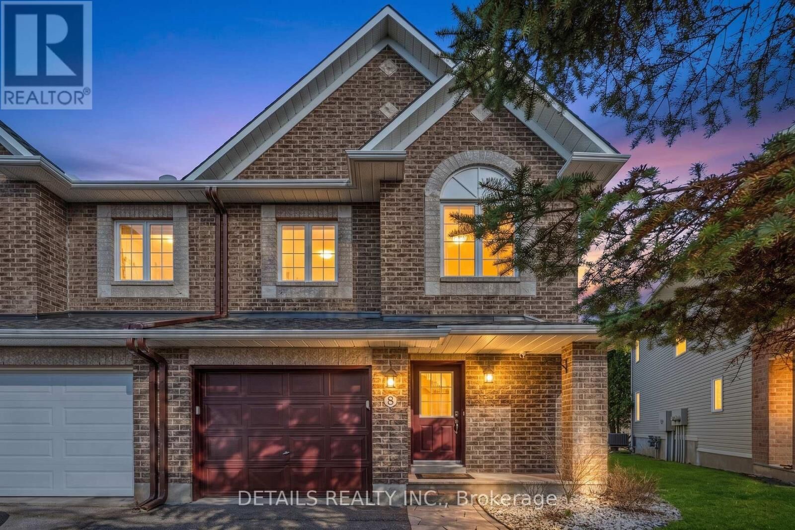 Property Photo:  8 Wimbledon Way  ON K2K 3J2 