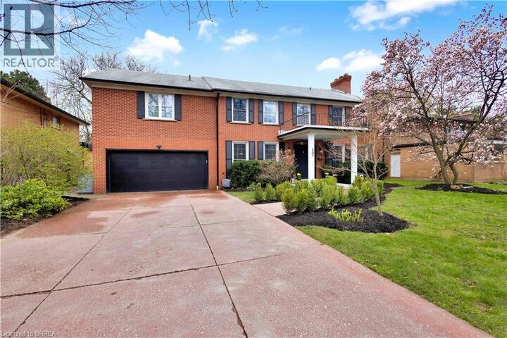 Property Photo:  17 Braemar Place  ON L9C 1C9 