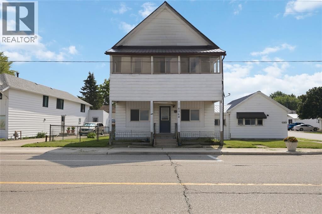 Property Photo:  4364 St. Clair Parkway  ON N0P 2B0 