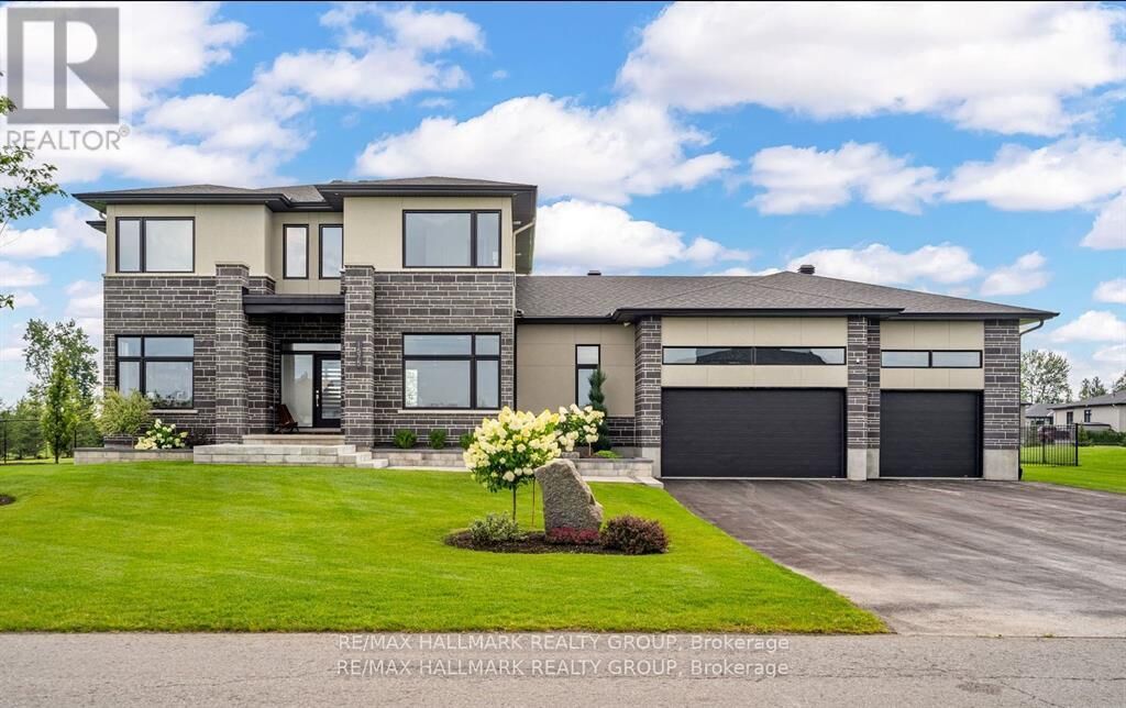 Property Photo: 1575 Rangeland Avenue ON K4P 0E1