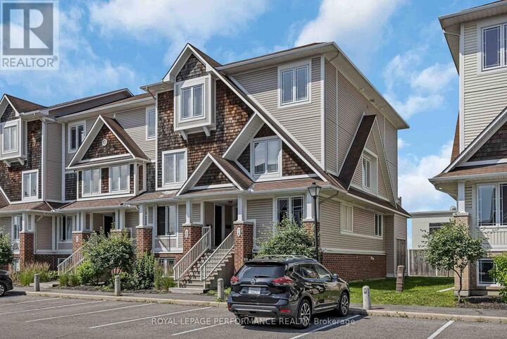 Property Photo: 74 Crosby Private 74 ON K4A 0B8