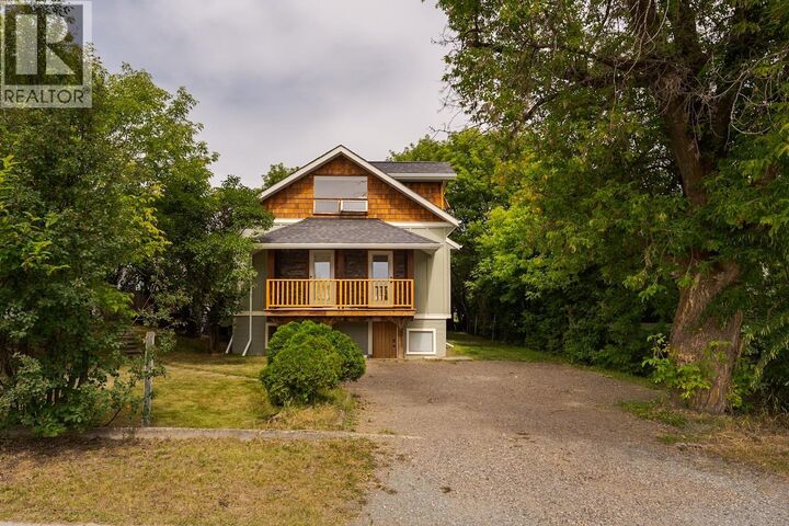 794 Winnipeg Street — photo 1