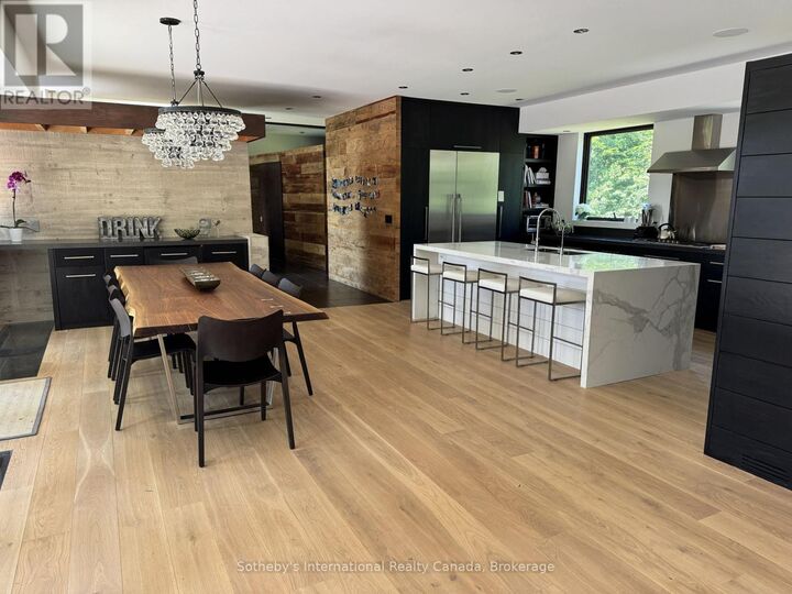 Property Photo:  46479 Old Mail Road  ON N4L 1W7 