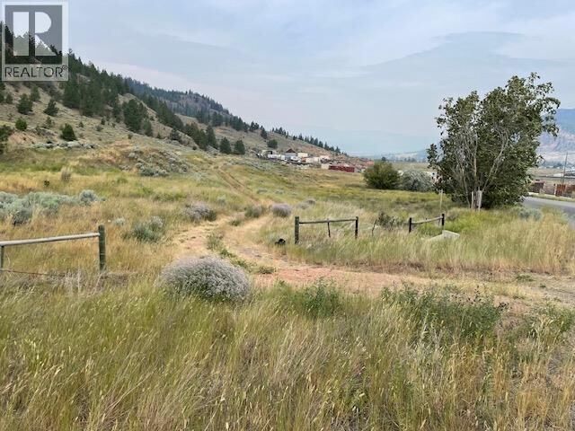 Photo de la propriété:  1129 Midday Valley Road  BC V1K 0A3 