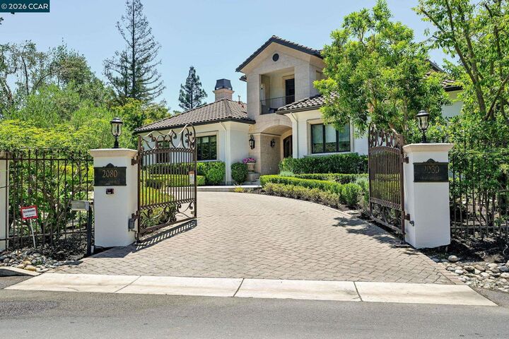 Property Photo:  2080 Calle Los Callados  CA 94528 