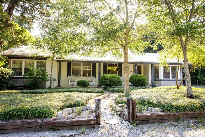 Property Photo:  4 NE Bay Drive  FL 32548 