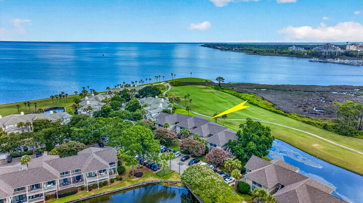 Property Photo:  824 Harbour Point Drive 824  FL 32550 