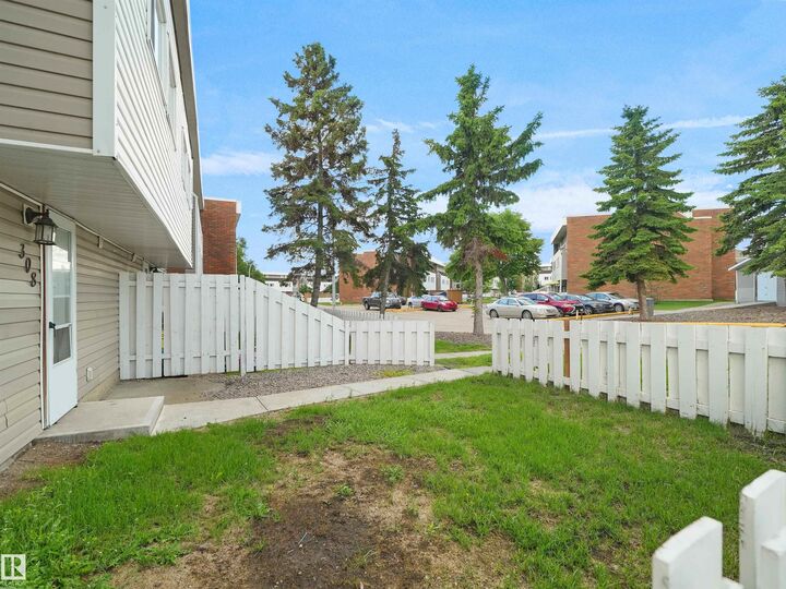 Property Photo: 2908 116A Avenue NW 308 AB T5W 4R7