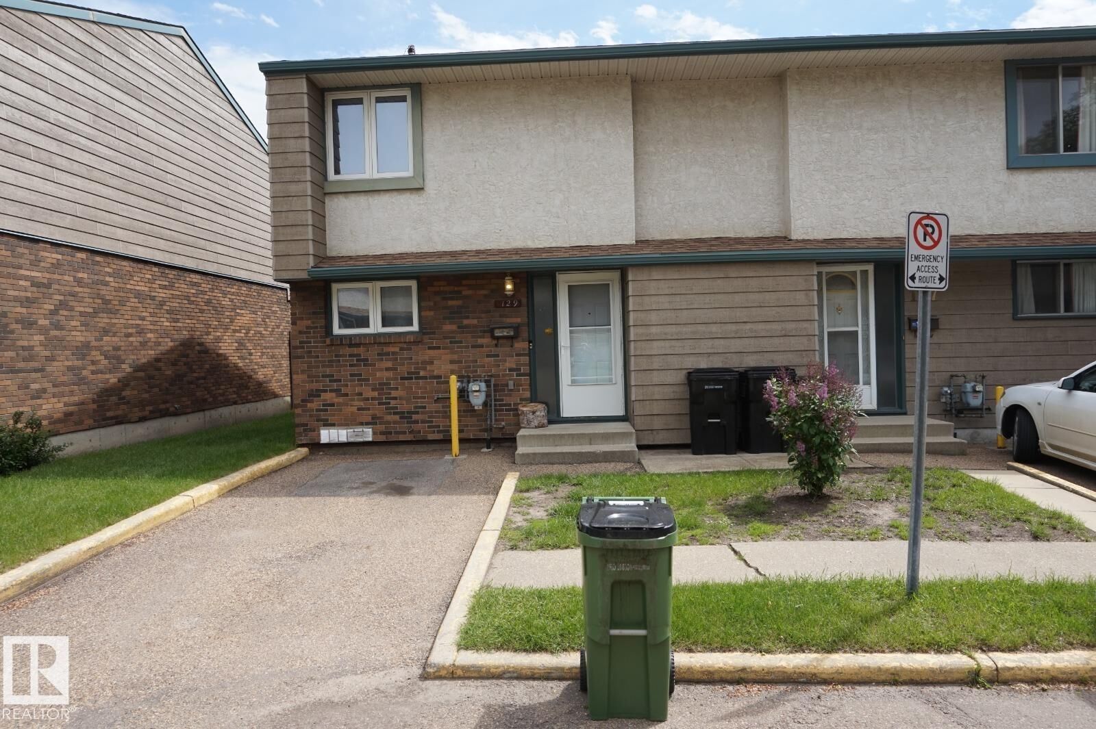 Property Photo: 129 Abbottsfield Road NW AB T5W 4S9
