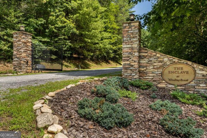 Property Photo:  43 Winding Brook Trail  GA 30560 