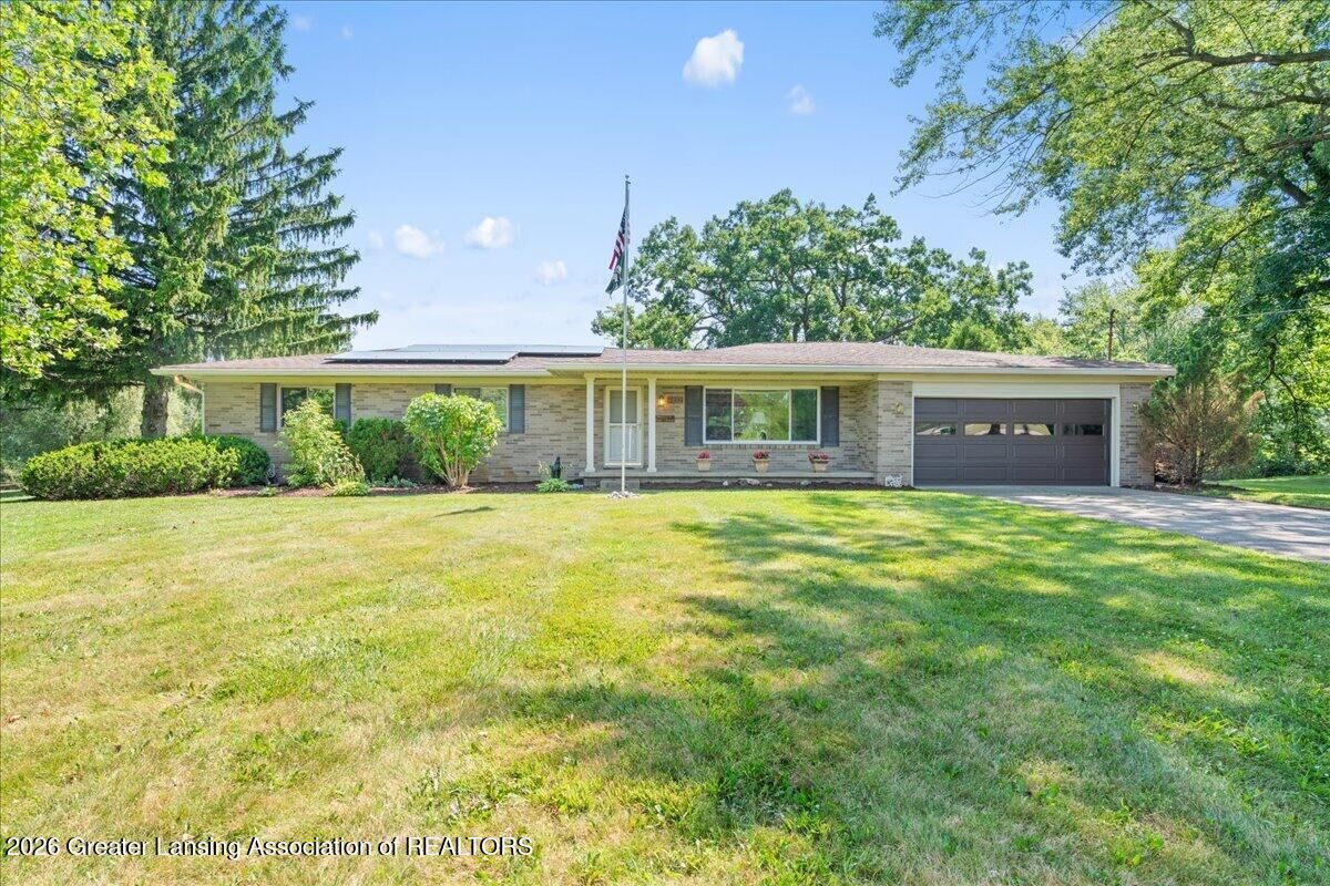 Property Photo:  6832 E Galway Circle  MI 48821 