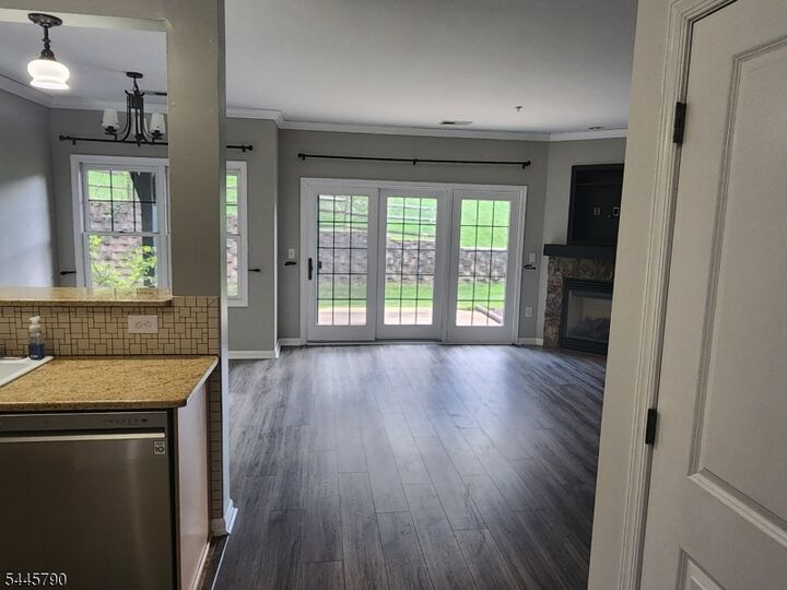 Property Photo: 10 Maple Cres 13 NJ 07462