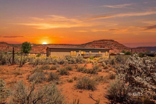 Property Photo:  4960 E Grande Vermilion Ave  UT 84741 