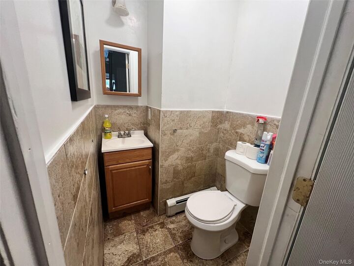 Property Photo:  160-06 111th Avenue  NY 11433 