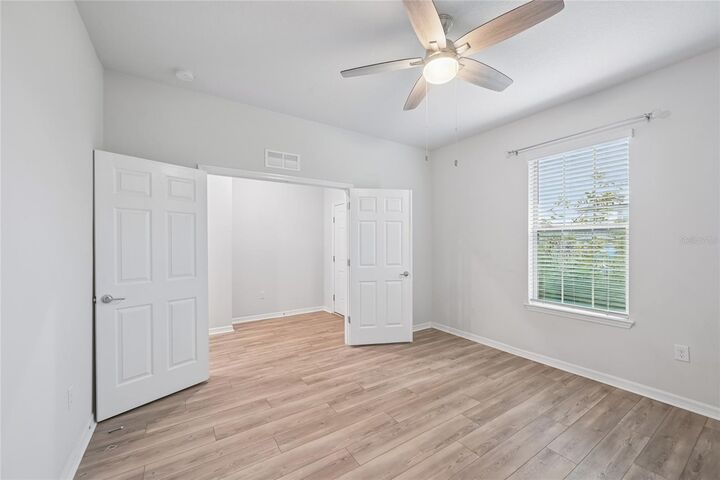 Property Photo:  11716 Brighton Knoll Loop  FL 33579 