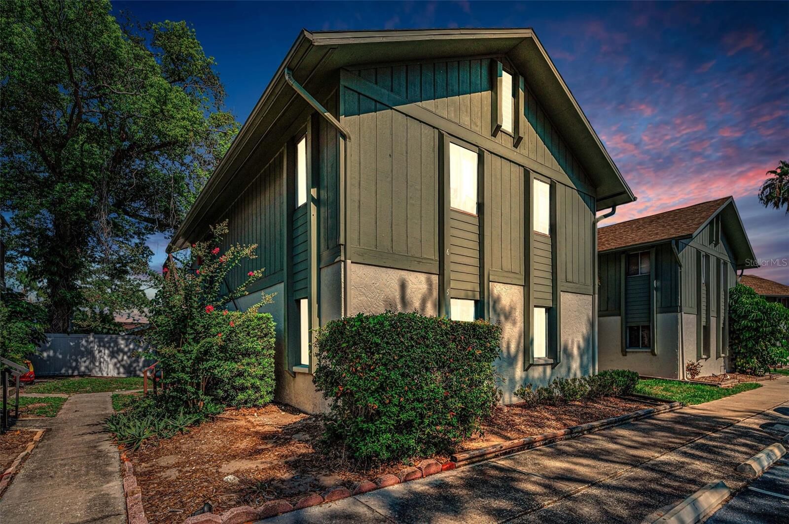 Property Photo:  1960 Union Street 5  FL 33763 