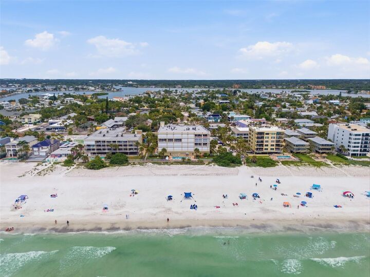 Property Photo: 2 15th Avenue 303 FL 33785