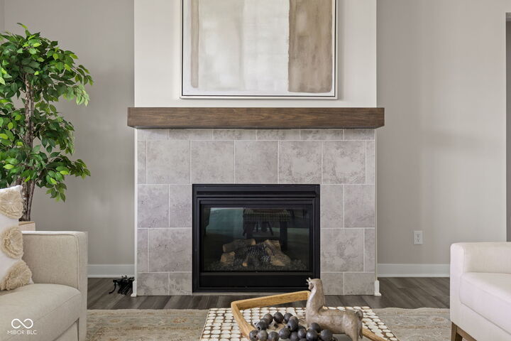 Property Photo: 3762 Stable Lane IN 46106
