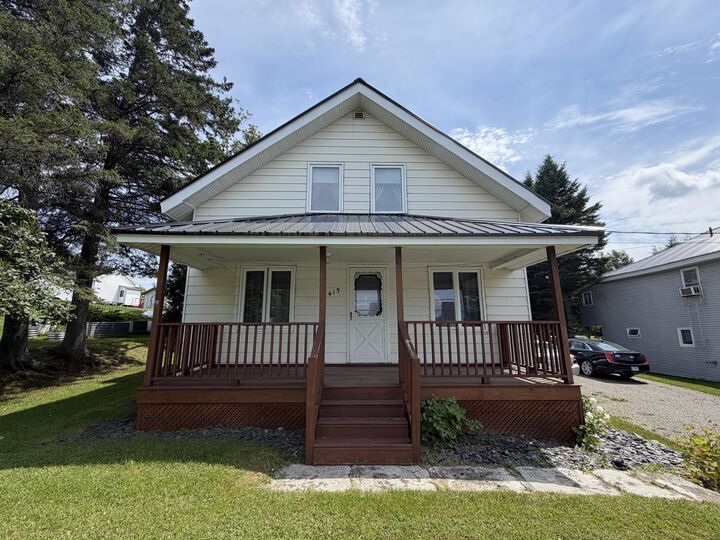 Property Photo:  415 US Rt 1  ME 04745 